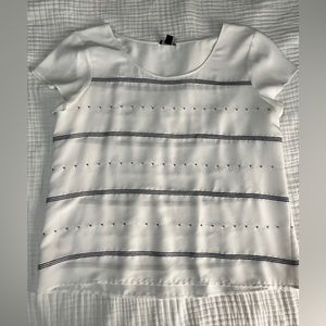 Ann Taylor blouse. Large